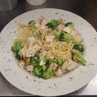 Chicken Broccoli Alfredo